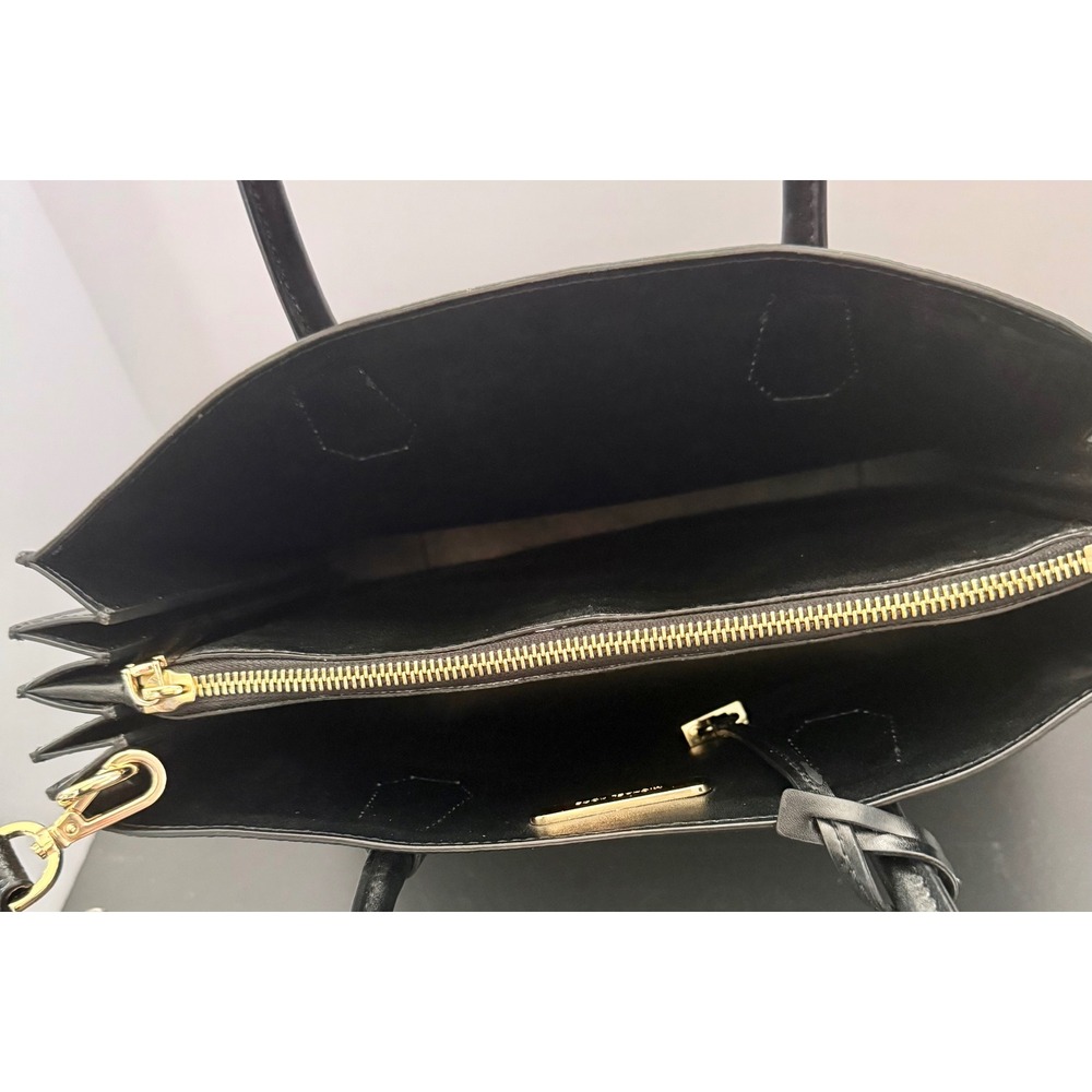 Michael Kors Mercer Tote Accordion Design Black with Gold Hardware Crossbody - Picture 8 of 15